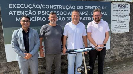 Ordem de serviço para construção de sede própria para o CAPS é assinada