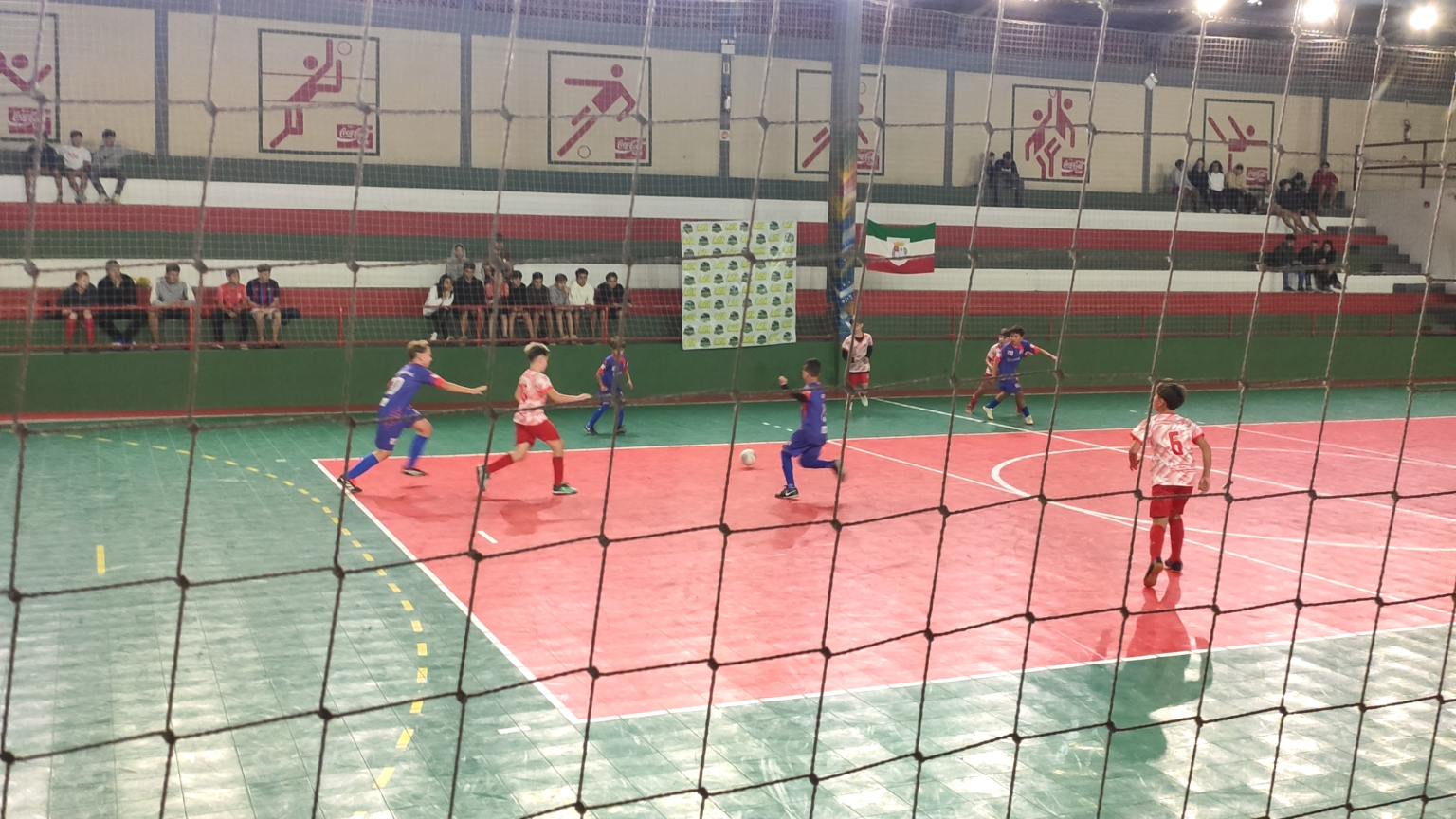 Fube estreia com vitórias no 10º Circuito Serramar de Futsal