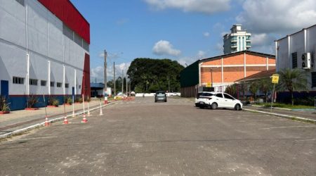 Trânsito na rua Ramão Pedro Rodrigues será bloqueado a partir das 9h desta sexta-feira (28)