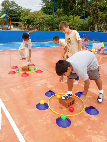 Gincana interna fortalece vínculos e estimula integração no SCFV de São João Batista