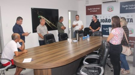 Prefeitura de São João Batista ouve demandas de expositores da Nossa Terra, Nossas Mãos e da Adanpib