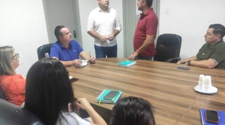 Prefeitura e Comunidade Bethânia debatem estratégias para fomentar turismo religioso em São João Batista