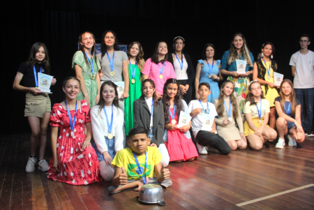 Confira os destaques da segunda noite de apresentações do XIX Recital Municipal de Poesias de São João Batista