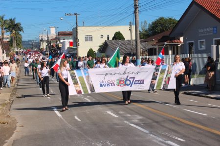 Galeria de fotos do Desfile Festivo de 67 anos de Emancipação de São João Batista