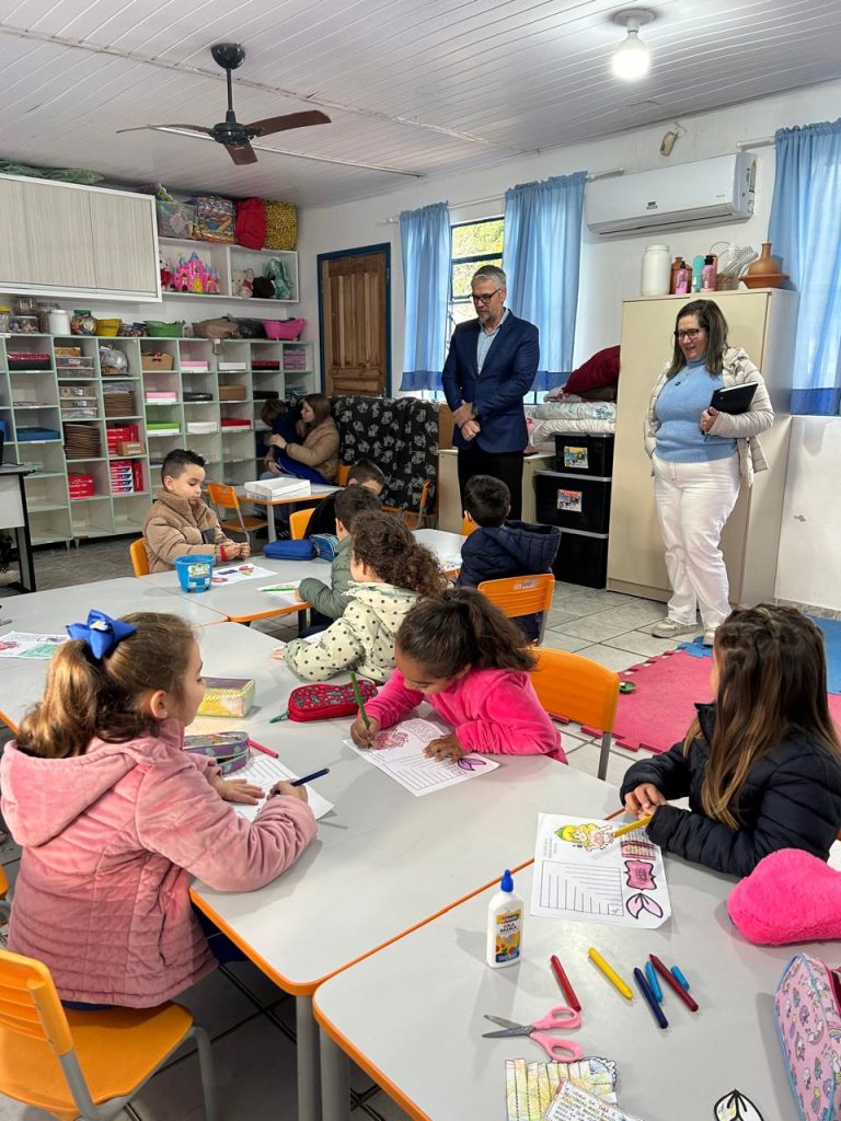 Em parceria com o Senai, Prefeitura inicia diagnóstico da Educação em São João Batista