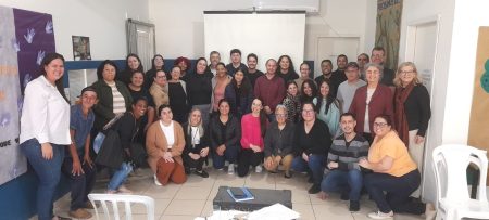 Assistência Social de São João Batista promove primeiro encontro do Plano de Educação Permanente