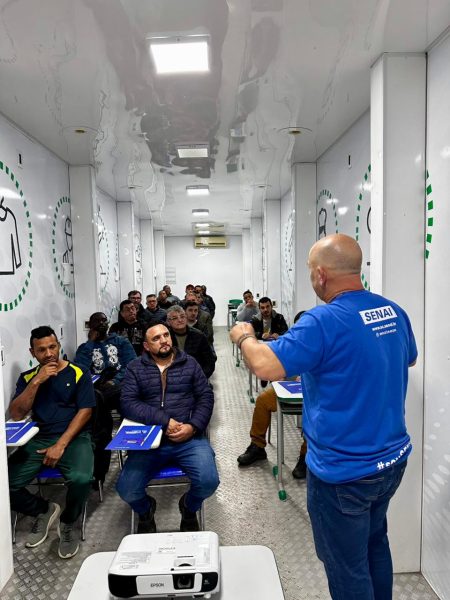 Cursos profissionalizantes gratuitos em Construção Civil têm início em São João Batista