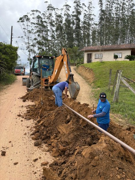 Sisam conclui extensão de rede no bairro Colônia Nova Itália