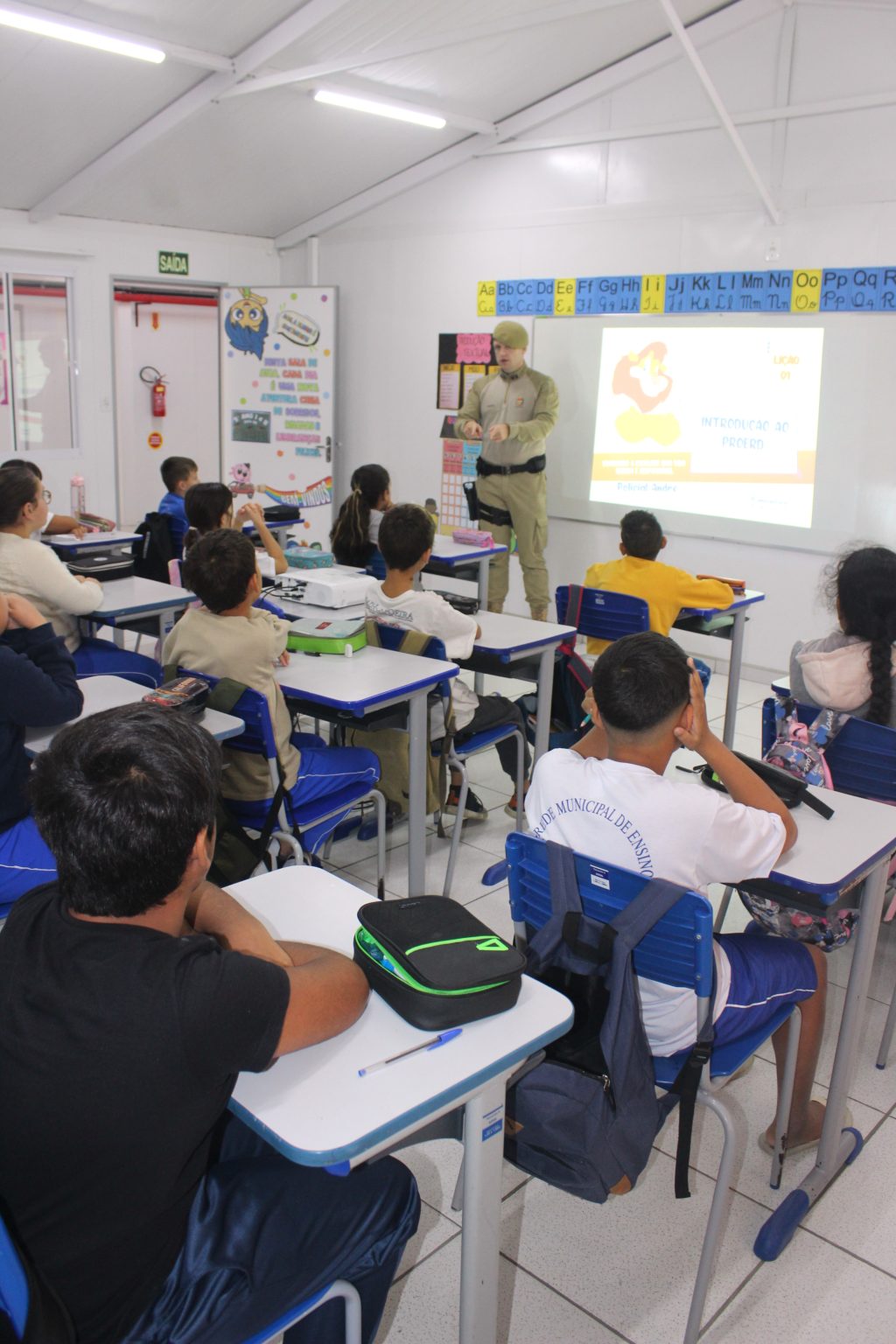 Estudantes da rede municipal de São João Batista participam da formatura do Proerd nesta sexta-feira (24/10)