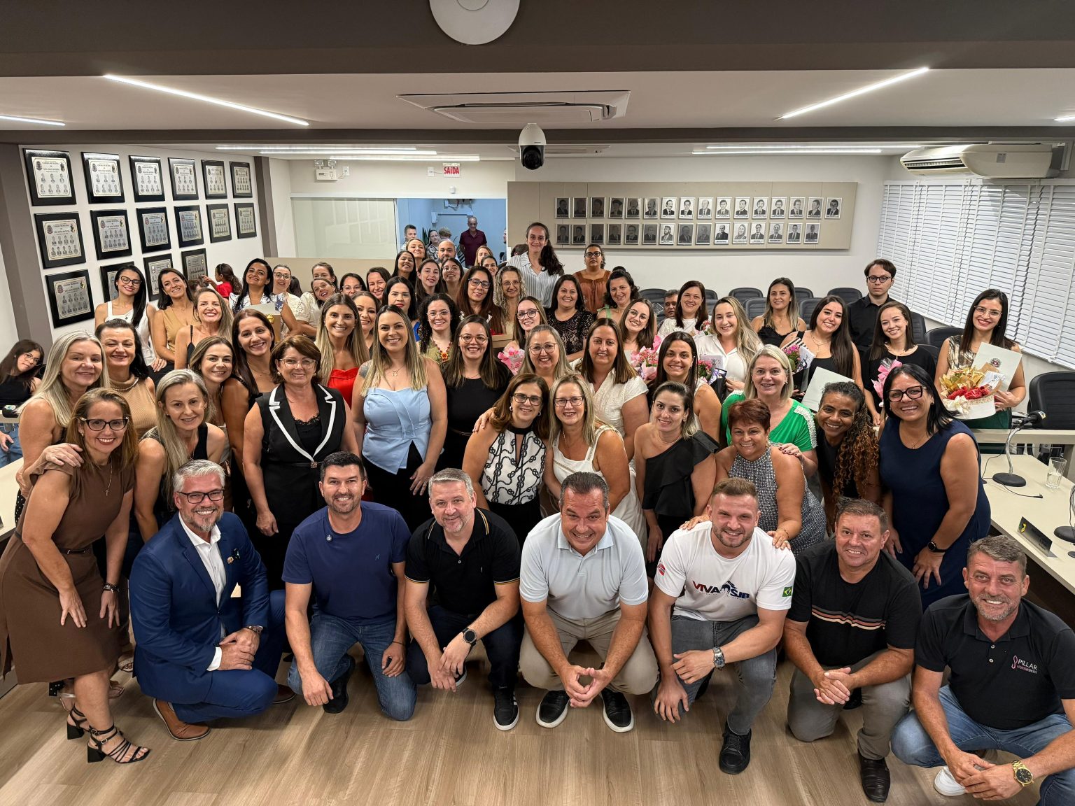 Prefeitura de São João Batista empossa 66 novos servidores efetivos da Educação