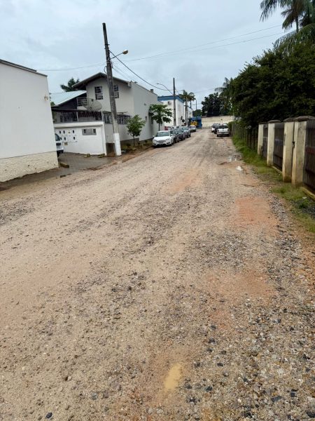 Rua Luciana Campiolli e trecho da Pedro Roque Vargas receberão pavimentação com lajotas