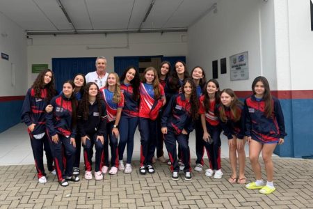 Fube disputa Vôlei Blumen Cup com equipes sub-13 e sub-17
