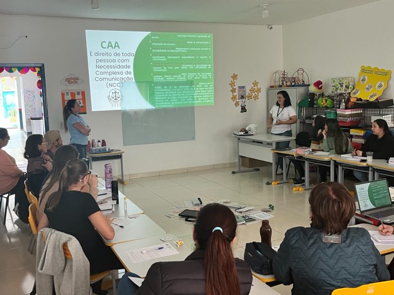 Escola Monsenhor José Locks será piloto de projeto da APAE voltado à comunicação inclusiva