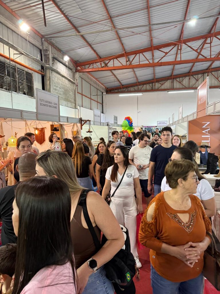 2ª Fecasjb supera expectativas e recebe mais de 10 mil visitantes no primeiro final de semana